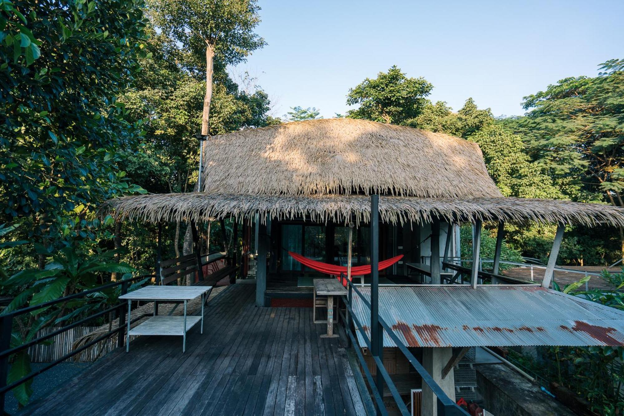 Апартаменты Sometimes Khaoyai Ban Muak Lek Nai Экстерьер фото